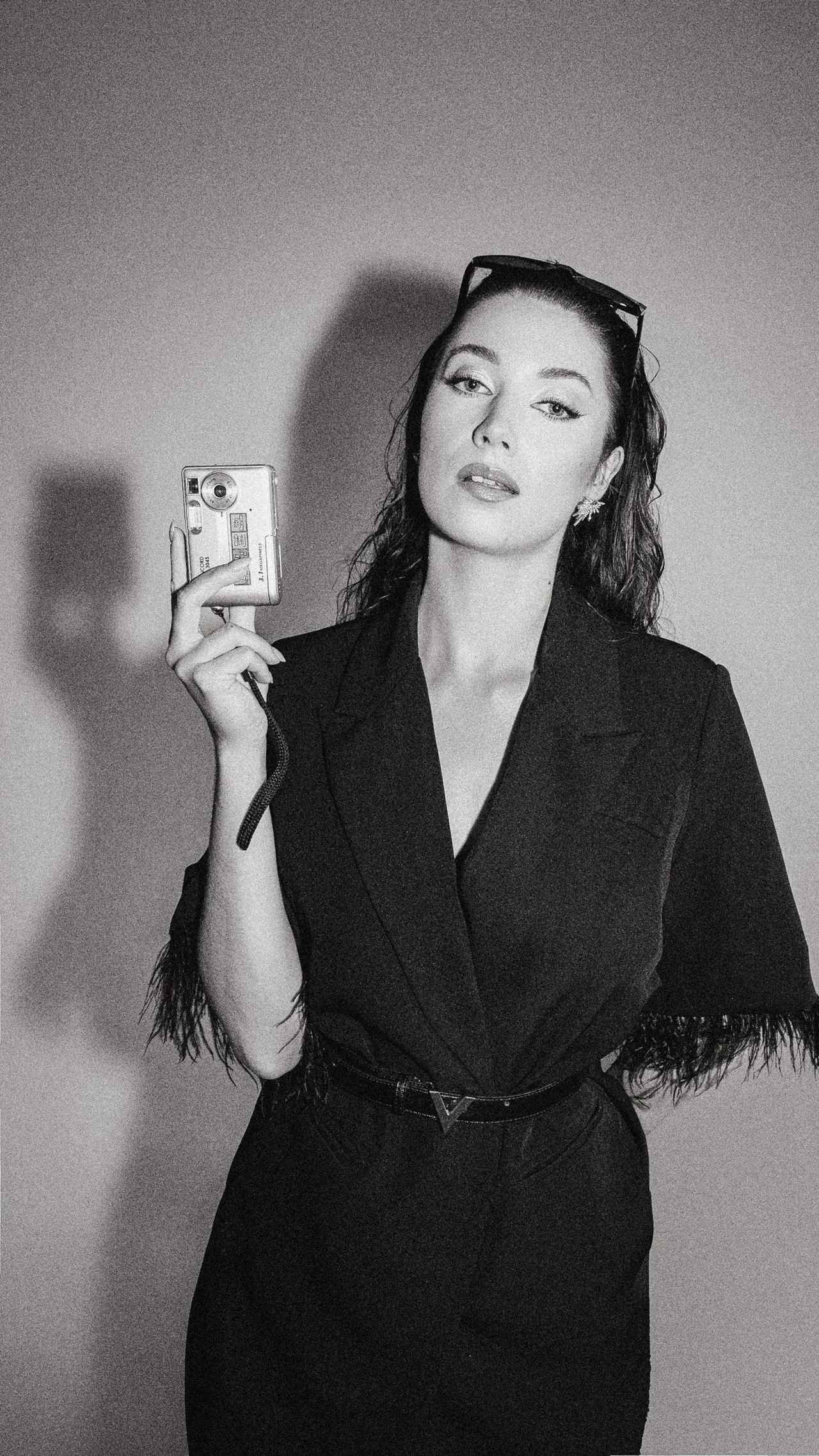 Adrianna Czesny — fotografka, autoportret czarno-biały
