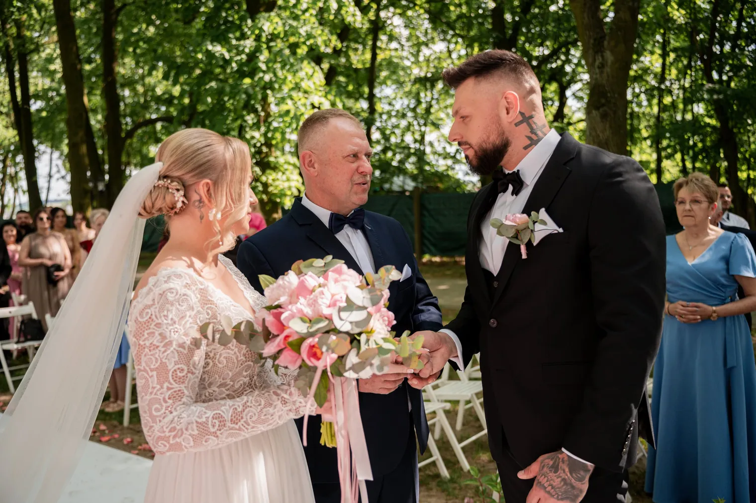 Julia i Rafał, Plenerowy kościół w Lipowym Dworze