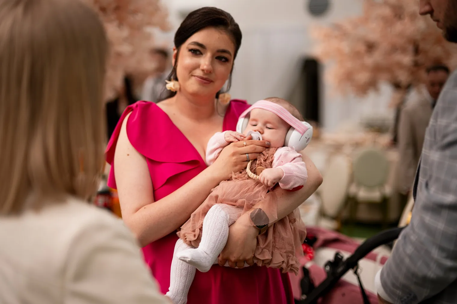 Julia i Rafał, Życzenia w szklanej sali