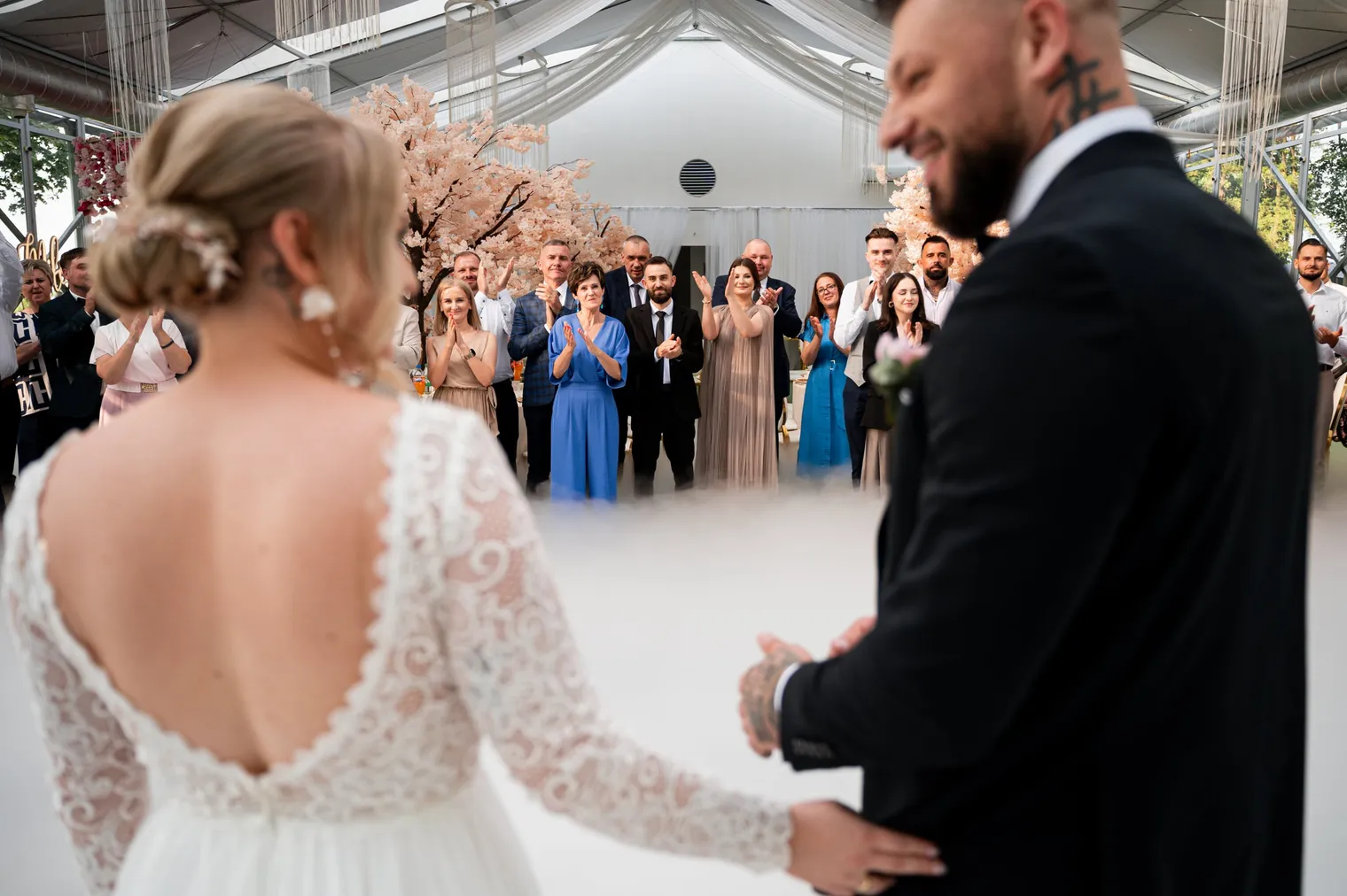 Julia i Rafał, Pierwszy taniec, wesele bez presji